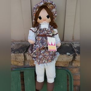 Original stuffed toy from Kamar. Name is BIG BETSY.